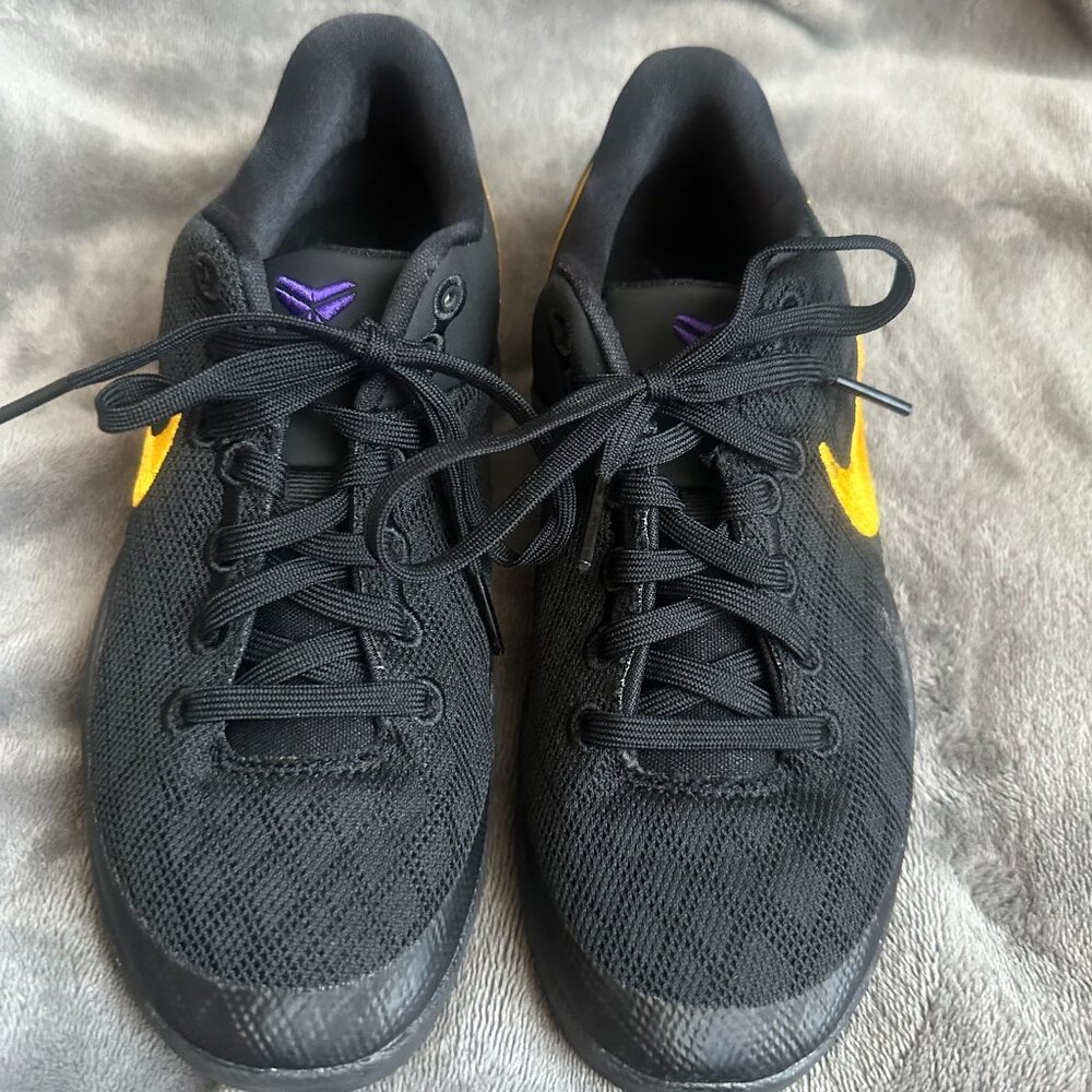 Youth Kobe Bryant Lakers Away 8 PS size 2.5